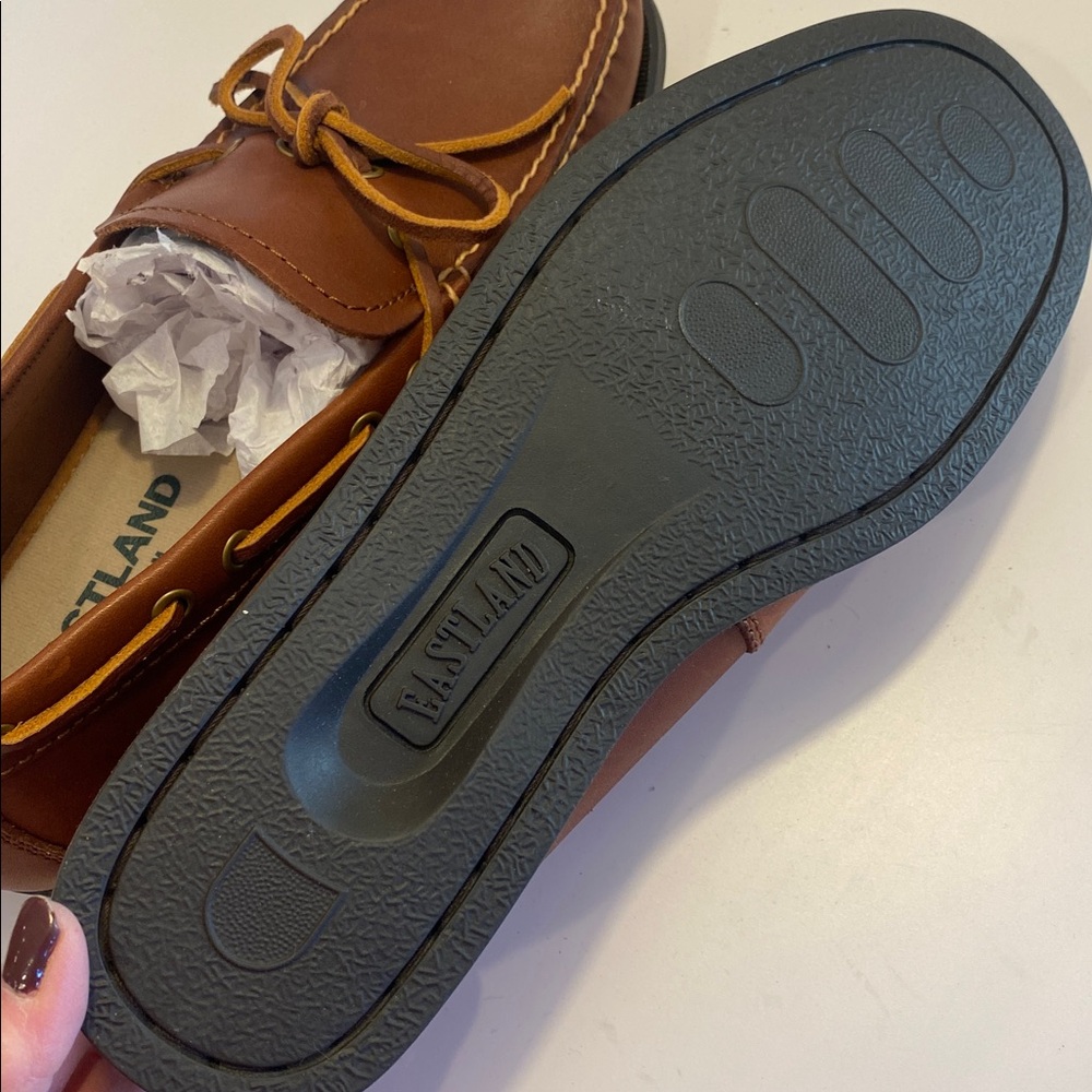 Eastland Men's Yarmouth Tan Leather Boat Shoes Sz 9D.  NWOB.  Box19 - Picture 7 of 8